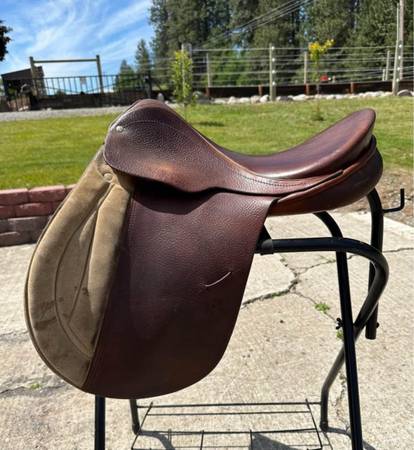 Horse Tack - 17” Fels Bach AG by Courbette All Purpose English Saddle 1
