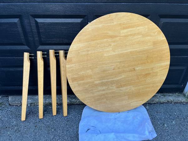 Kitchen table 1
