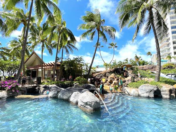 $2,000 / 1br - Torre Lagoon Hilton 1BR(OV) 7/1-7/8 (7 noches) (Waikiki)63939529222914124
