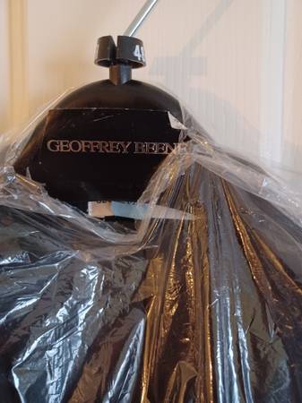 Men's Suit (with slacks) Geoffrey Beene - black 48L - $50 (Alabaster)63471122755201121