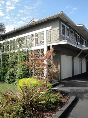 $2,275 / 1br - 630ft2 - Beautiful 1 bdr/1 ba apt with private 1 car garage (campbell)63658095907331120