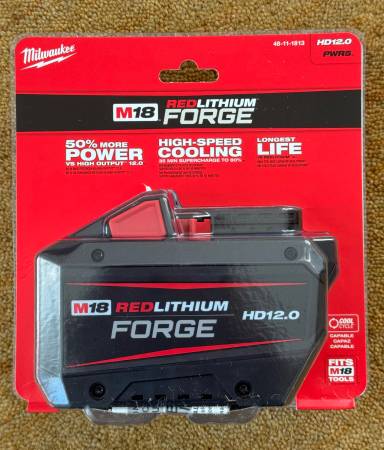 M18 12.0 18V Lithium-Ion REDLITHIUM FORGE HD 12.0 Ah Battery Pack 1