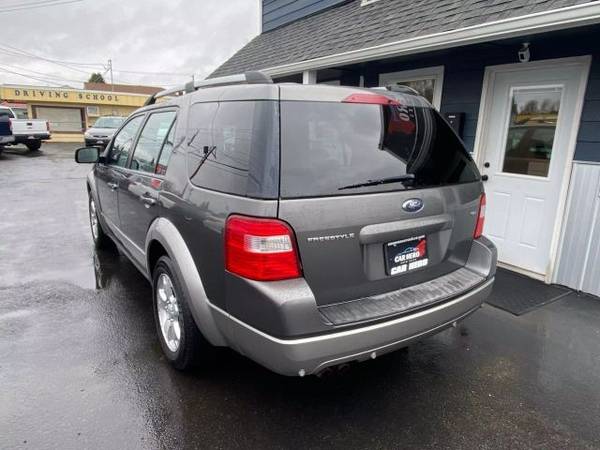 2006 Ford Freestyle SEL Sport Utility 4D - $3,995 (_Ford_ _Freestyle_ _Sedan_)63654706989953122