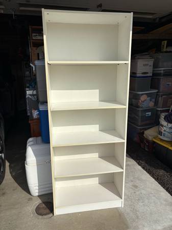 White bookshelf 1