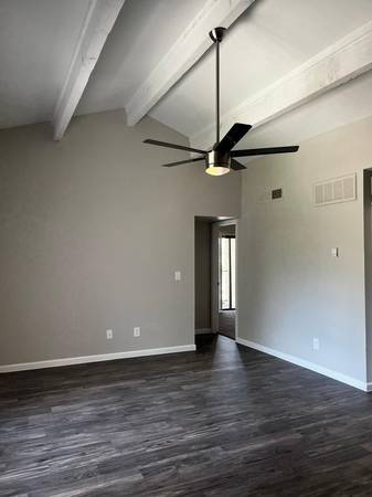 $1,325 / 2br - 964ft2 - Private Balcony, Close to 101, I-17, SR-51, Vinyl Plank Flooring (Phoenix)64024993920770121