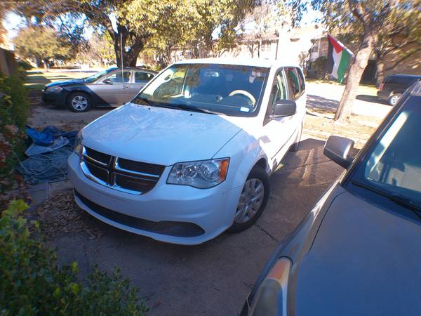 2015 Dodge Caravan SE 1