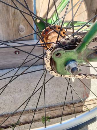Vintage Schwinn varsity Chicago single speed / Freewheel 27" - $140 (Pittsburg)63471439187075122