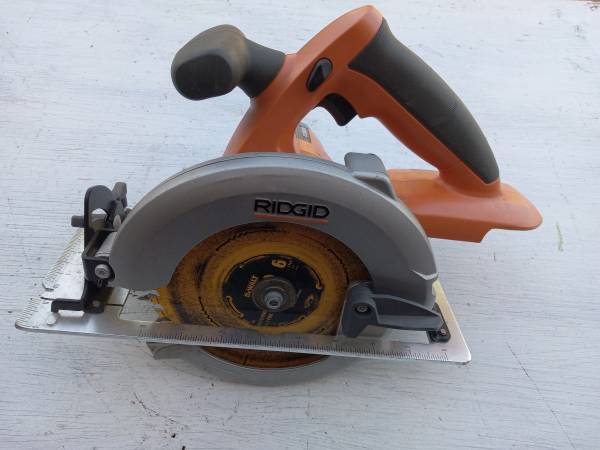 Saw, circular Ridgid 1