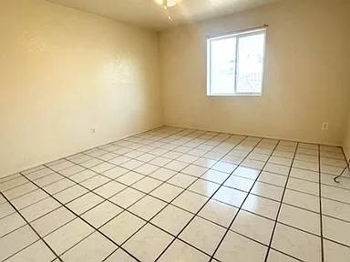 $705 / 2br - 1043ft2 - Live Comfortably in Las Cruces – Updated 2BR/2BA Townhome (Las Cruces)64047885469825122