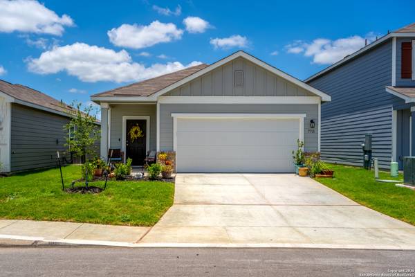 $269,900 / 3br - 1520ft2 - 7711 Bison (San Antonio)63984660981891120