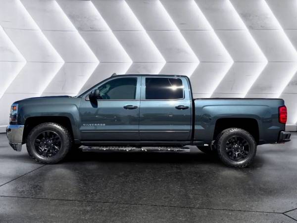 2018 Chevrolet Silverado 1500 Crew - Photo 5