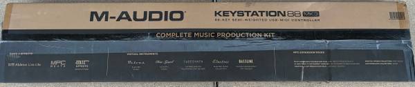 M-Audio Keystation 88 MK3 Complete kit 1