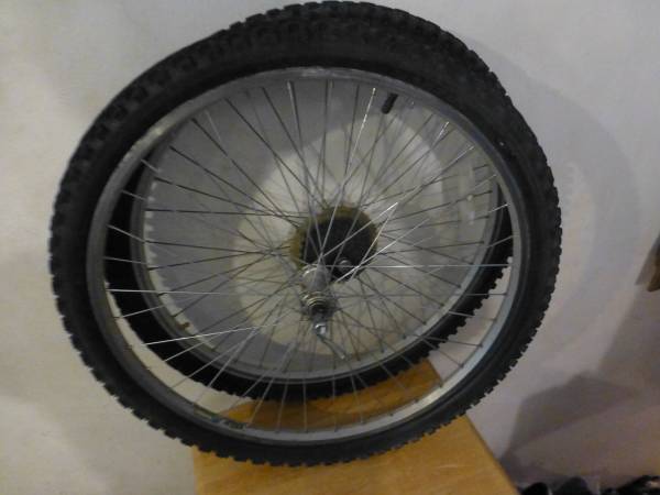 for sale 2 light aluminum set of wheel fast wheel ready to ride great 1
