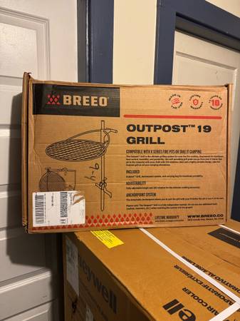 Breeo Outpost Grill 19 Campfire Grill — Brand New 1