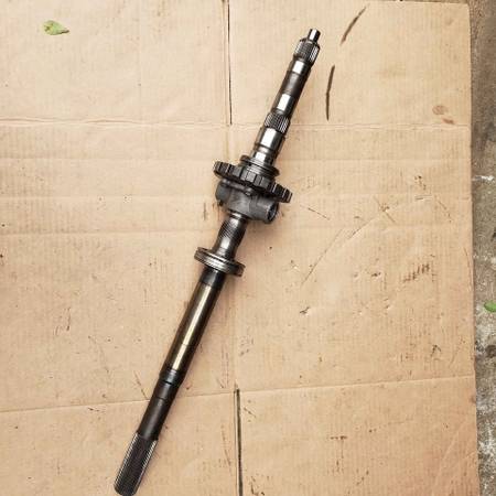 mainshaft from Mopar 727 torqueflite automatic transmission 1