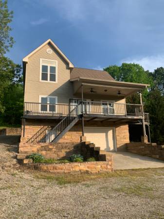 $1600.00 / 3br - 1762ft2 - Custom Home in the Country63910319665666120