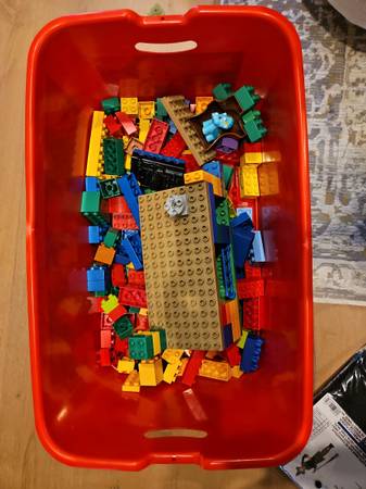 Lego Duplo pieces 1