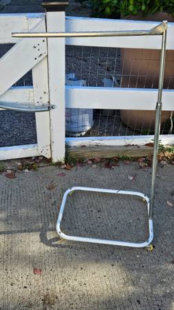 Vintage clothes hanger 1