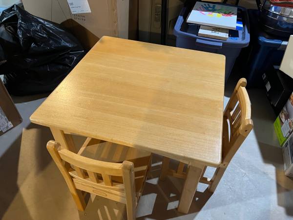 Kids table 1
