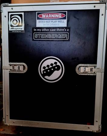 Peavey 12 Space Rack 1