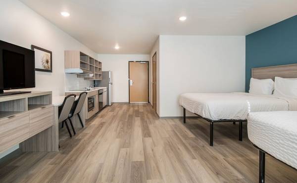 $1,904 / 1br - Tour Today, Settle In Right Away - No Lease, No Deposit Required! (200 NE 104th Ave, Vancouver, WA)63831608683265124