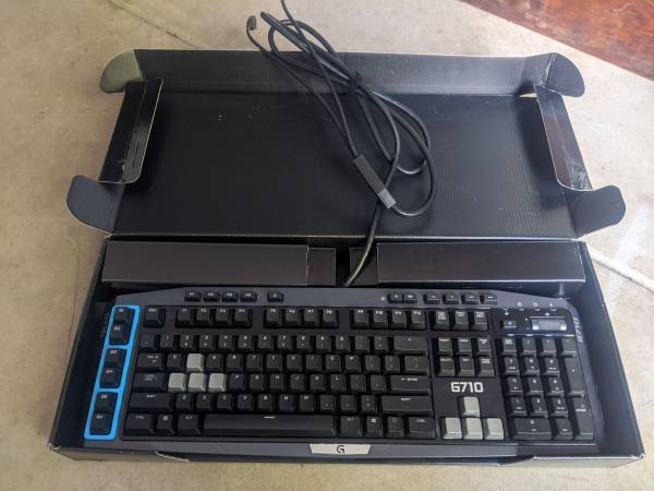 Logitech G710 1