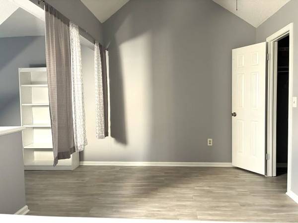 $1,700 / 1br - "Hamden Commons" CONDOMINIUM ..................... (Hamden)64010331995009124