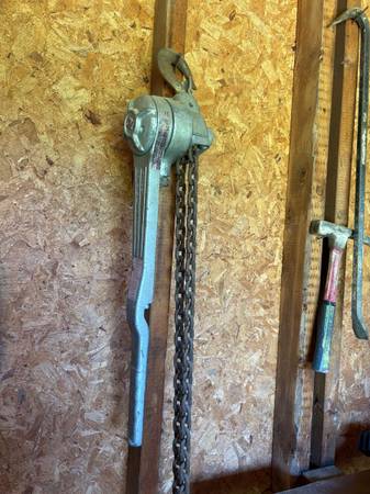 Hoist 1