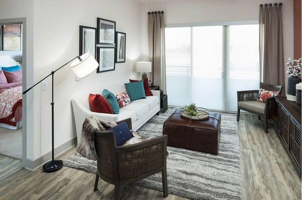 $1,363 / 1br - 748ft2 - Stone tile backsplash, Undermount sink, Side by side refrigerator (Located just north of Dallas. Home of UTD)63796327516931122
