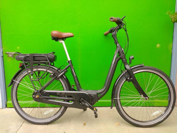 Gazelle Easy Flow ebike 1