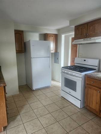 $2,195 / 3br - 01200ft2 - House for rent (Chittenango)63982982951810120