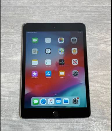 Apple iPad Mini 3 1