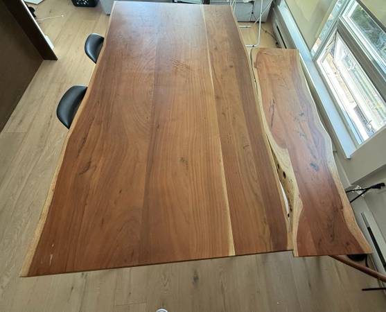 Structube solid Acadia wood dining table and bench 1