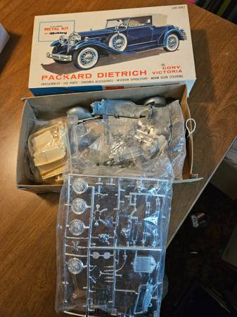 JLE Scale Model Packard Roadster metal kit #4018,open box parts sealed 1