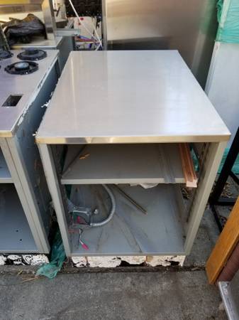 WORK TABLE  24" S/S Top 1