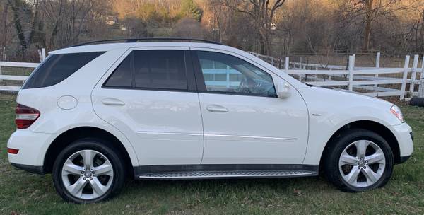 2009 Mercedes ML320 Bluetec - $7,20063616381177985122