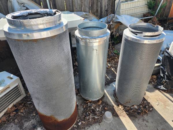 Carbon air filters hydroponic 1