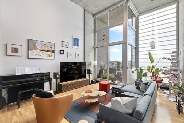 $5,350 / 2br - 1350ft2 - ¡Increíble Loft Moderno! Actualizaciones, Espacioso, Luz y ¡EXCELENTE UBICACIÓN! (SOMA / south beach)63861100581635120