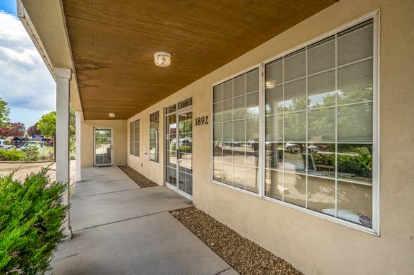 $645,000 / 3080ft2 - Plaza Del Sur Retail/Office Building for Sale63806092238977123