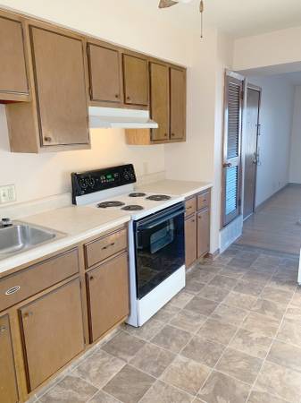 $795 / 1br - 700ft2 - Keystone Court Apartments (Benson) (Benson)63681695543683121