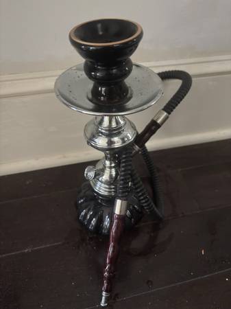 Neat Compact Hookah 1