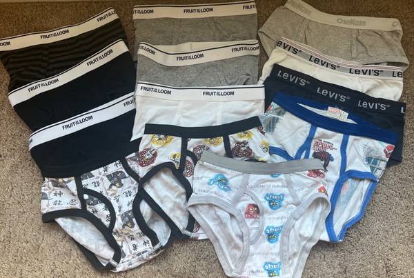 Boys Undies Size Small, 13 pairs for $3 total 1