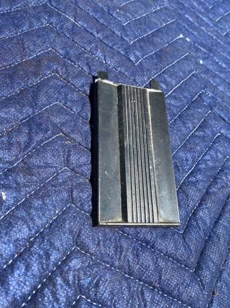 1959 Ford clock delete plate 1