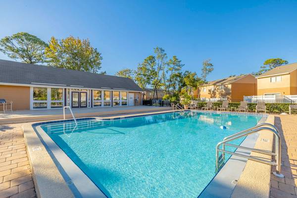 $1,409 / 2br - 1150ft2 - Tile Backsplash, Air Conditioner, 2/BD64005270875905121