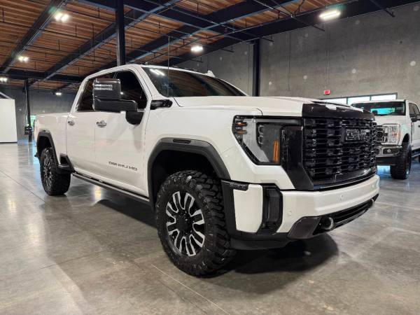 2024 GMC Sierra 3500HD Diesel 4x4 4WD Truck Denali Ultimate  4dr Crew - $79,900 (Platinum Motors Corp)63474373060737124