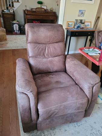 Two recliners 1