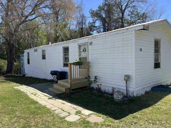 2 Bed 2 Bath home in the Riverbanks Community! (5730) 1