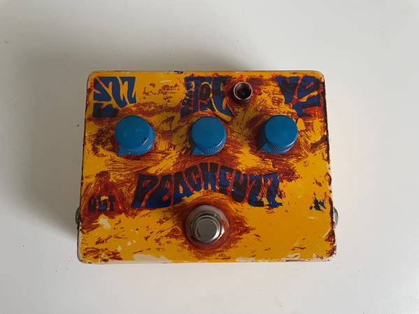 Frantone Peach Fuzz guitar effects pedal 1