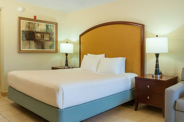 1 Stay Comfortably – Furnished, Utilities Included, Free WiFi 1