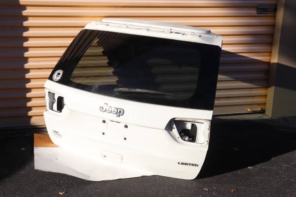 14-18 Jeep Grand Cherokee Rear Hatch Tailgate Liftgate Trunk Glass LID 1